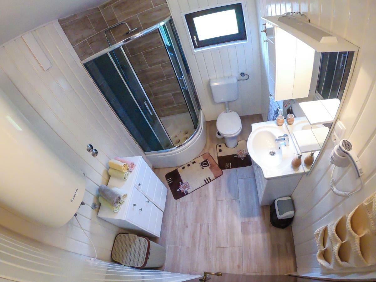 Apartments Anna & Mateo Раковица Екстериор снимка